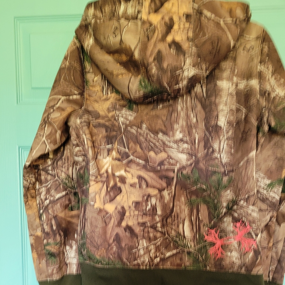 Under armor zip up hoodie
